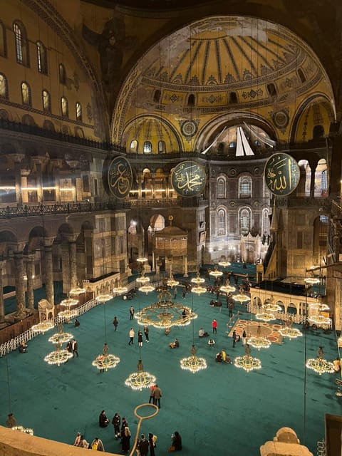 Hagia Sophia Entry Ticket : Fast Track : skip the line - Optional private guided tour: when a guide is worth it