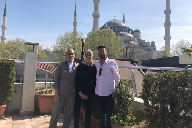 Hagia Sophia Private Skip The Ticket line guided Tour - Dress code at Hagia Sophia: how to avoid last-minute stress