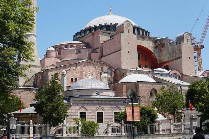 Hagia Sophia Skip-the-Line Ticket with Audio Guide - Why a skip-the-line ticket matters at Hagia Sophia