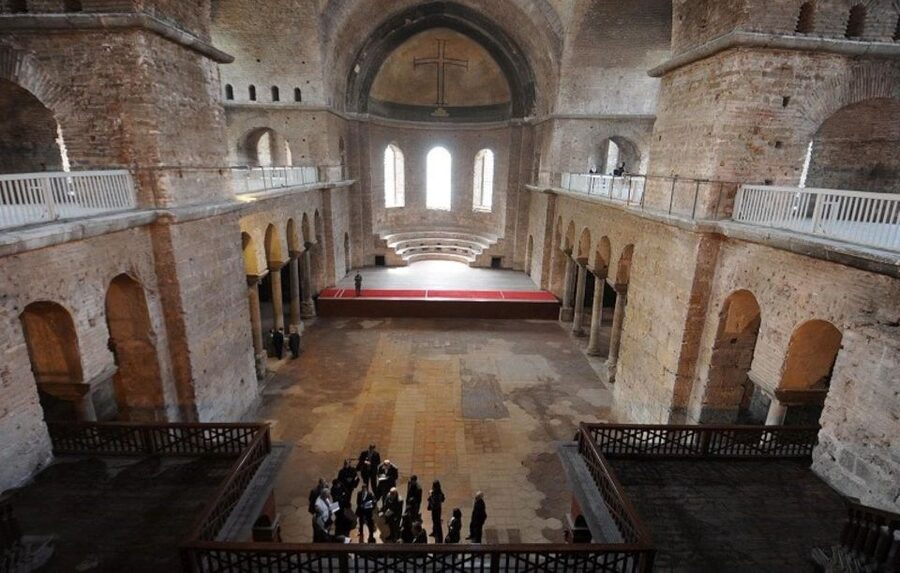 Hagia Sophia, Topkapı Palace, Blue Mosque Guided Small Group - Hagia Irene Church: the first church in Constantinople