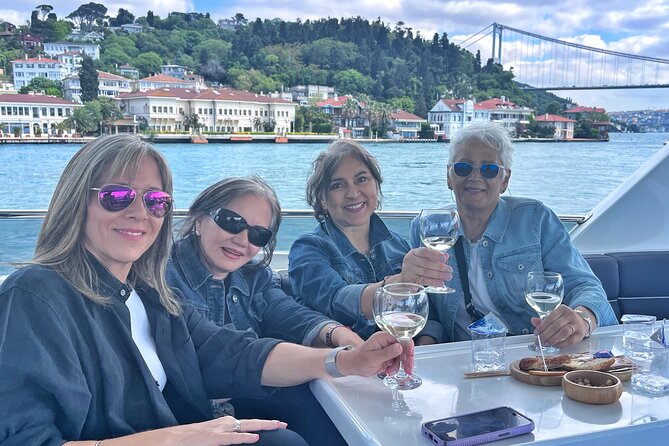 Half Day Bosphorus Cruise with Stopover on Asian Side - Inside the Boat: Restroom, Wi‑Fi, and the Snack Setup