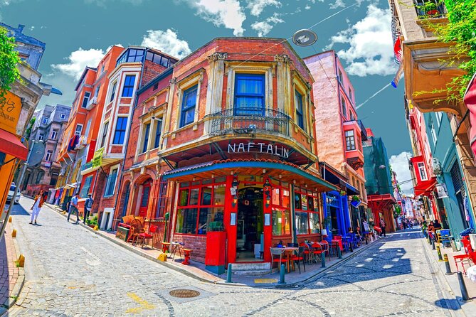 Hidden Gems of the Istanbul: From Galata Tower to Balat - Galata Tower: skyline icon and old fire-watch function