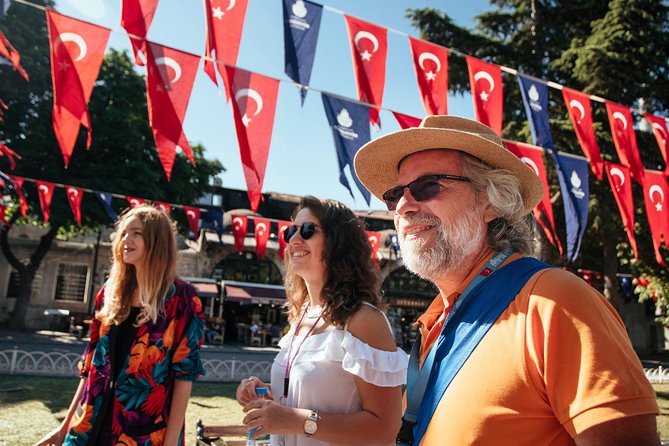 Highlights & Hidden Gems With Locals: Best of Istanbul Private Tour - How “local stops” (cisterns, gardens, and more) change the vibe