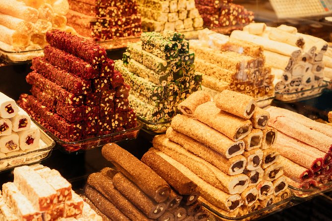 Highlights & Hidden Gems With Locals: Best of Istanbul Private Tour - What is included, what is extra, and how to budget smart