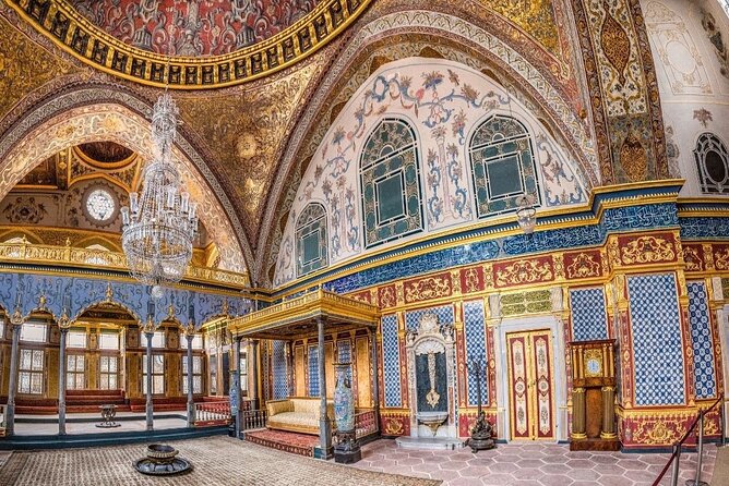 Highligts of Historic Peninsula - Blue Mosque photo time, plus the nickname story