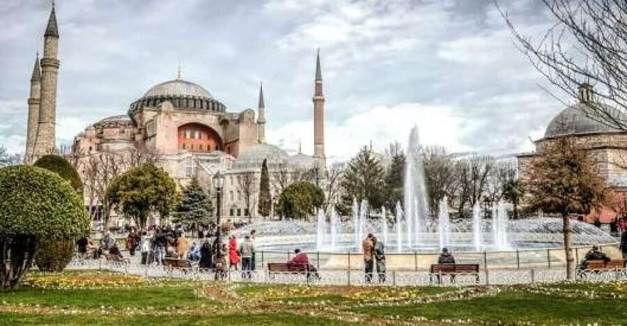 Historical Ambiance of Istanbul: Private Full-Day Tour - A 6-hour sprint through Roman, Byzantine, and Ottoman Istanbul
