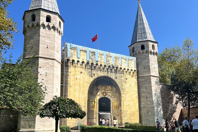 Imperial Traces of Istanbul – Private Guided Signature Tour - Hippodrome: Obelisks first, crowd energy second