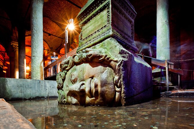 Istanbu City Walk: Topkapi Palace, Harem, & Basilica Guided Tour - What “guided” really means on this 3-hour walk