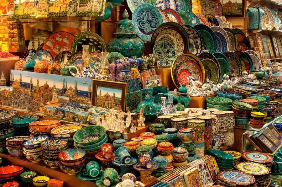 Istanbul: 4-Hour Turkish Shopping Experience - Pickup in a Mercedes, then straight to the shopping mindset