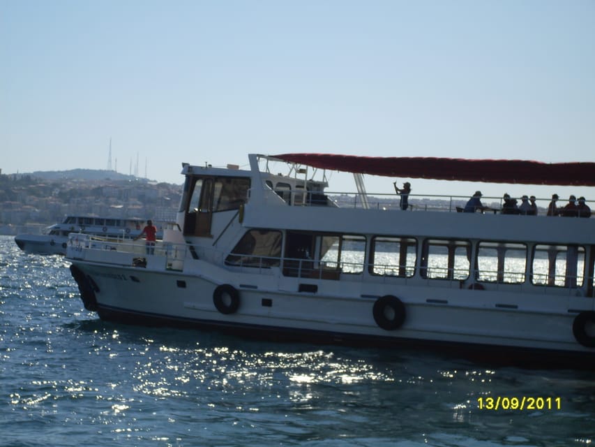 Istanbul: A short trip along the Bosphorus in the evening - What price really buys you here: value for time-stretched Istanbul days