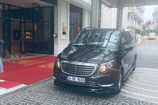 Istanbul Airport or Sabiha Gokcen Private Airport Transfers - How the meet-and-greet works at Istanbul’s airports