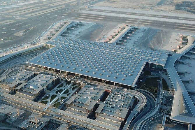 Istanbul Airport Private Transfer - Onboard details that matter when you just landed