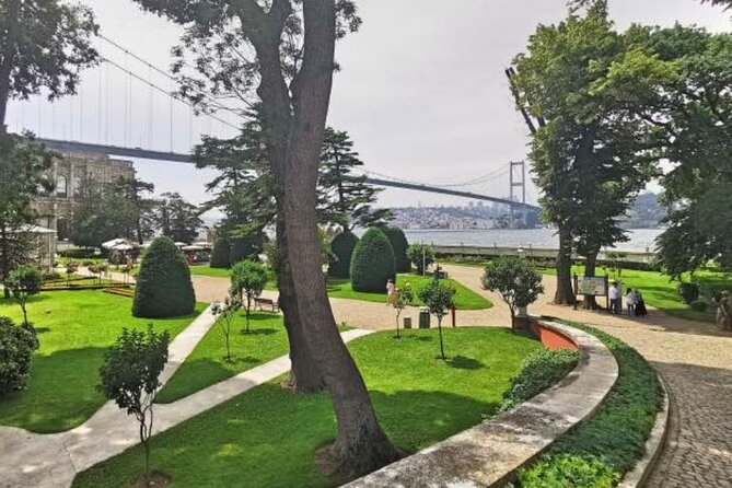 Istanbul Asia and Europe Tour By Bus And Bosphorus Cruise - Crossing the 15 July Martyrs Bridge: a quick geography lesson in motion