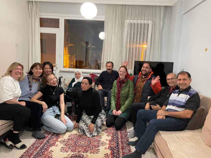 Istanbul Authentic Turkish Family Dinner with Eastern Family - Key things to look for