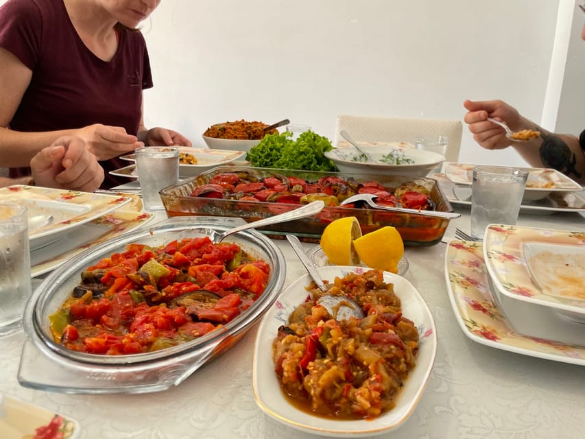 Istanbul Authentic Turkish Family Dinner with Eastern Family - FAQ
