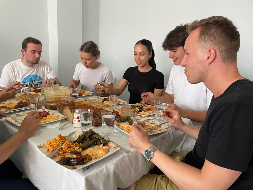 Istanbul Authentic Turkish Family Dinner with Eastern Family - Finding the home: Selamlık Street 21 near Abbasaga Mosque