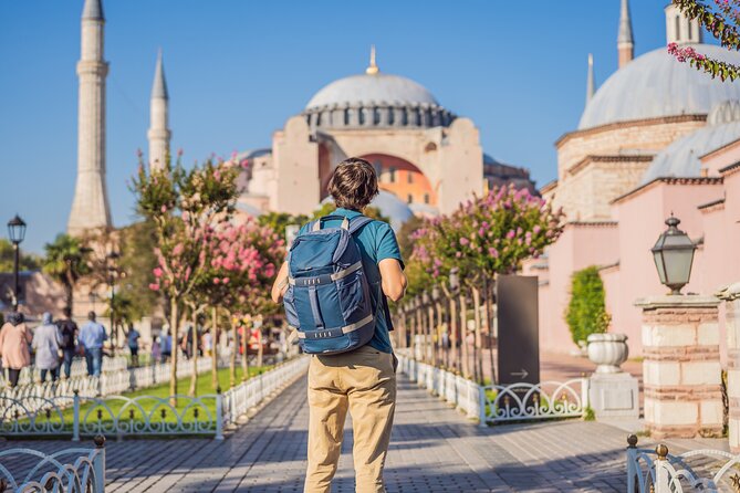 Istanbul: Basilica Cistern, Blue Mosque & Spice Bazaar Tour - German Fountain at Sultanahmet Square: a great start point