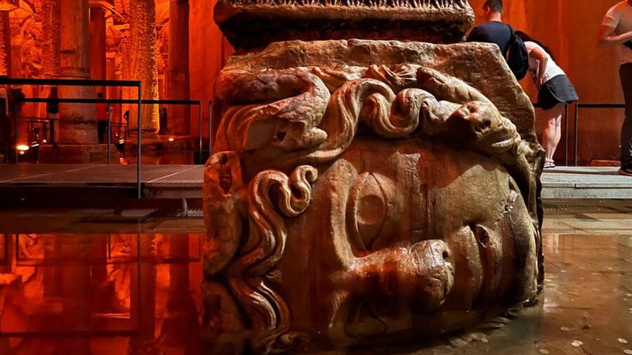 Istanbul: Basilica Cistern Fast-Track Entry and Audio Guide - What You’ll Actually See Inside the Cistern