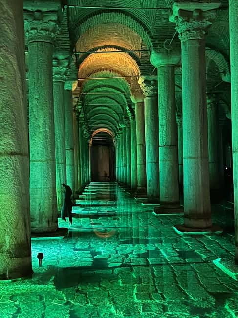 Istanbul Basilica Cistern Guided Tour | Skip-the-Line Access - The best way to make this tour work for you