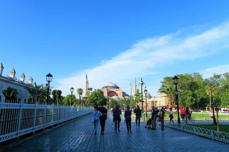 Istanbul: Best of Old City Full-Day Tour with Transfers - Hippodrome of Constantinople: The Stadium Where Istanbul Still Echoes