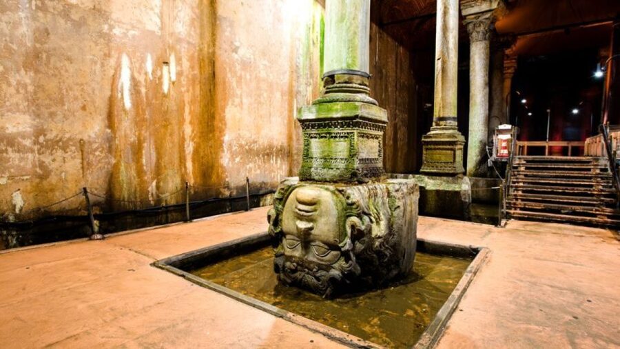 Istanbul: Blue Mosque Guided Tour & Basilica Cistern Ticket - Using the Smartphone Audio Guide Underground Without Headache