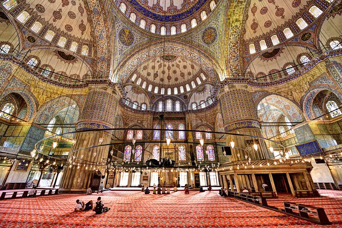 Istanbul: Blue Mosque, Hagia Sophia, & Basilica Cistern Tour - Basilica Cistern Fast-Track and the Medusa Heads