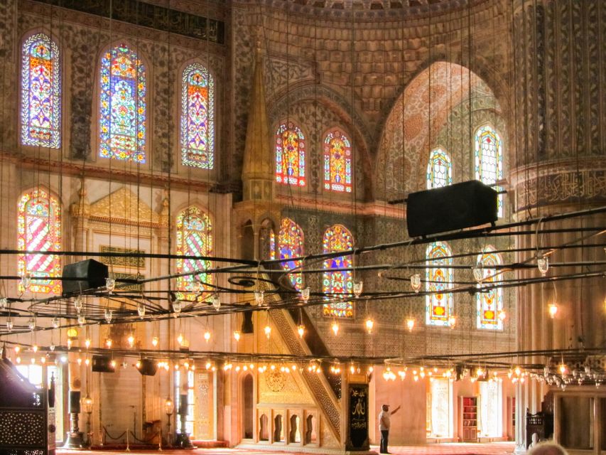 Istanbul: Blue Mosque & Hagia Sophia Guided Tour w/ Tickets - How the 2.5 to 3 hours actually feels on the ground