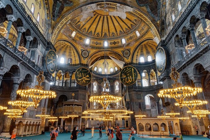 Istanbul: Blue Mosque, Hagia Sophia & opt. Basilica Cistern Tour - Sultanahmet in 3 hours: what you actually gain