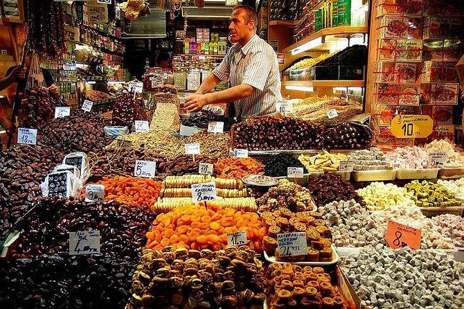 Istanbul Boat Cruise and Dolmabahce Palace & Two Continents - Golden Horn and Balat: The City’s Layers From the Coach Window