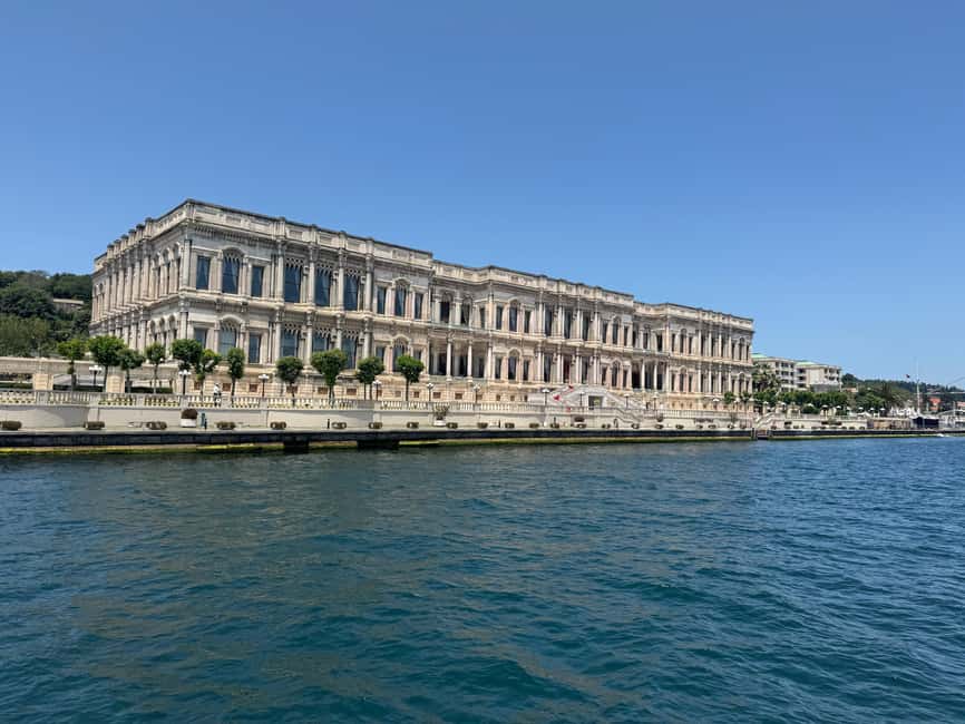 Istanbul Bosphorus: 3-Hour Day Cruise's with Asian Side Stop - From Eminönü or Karaköy to the Galata Bridge: your Bosphorus starter course