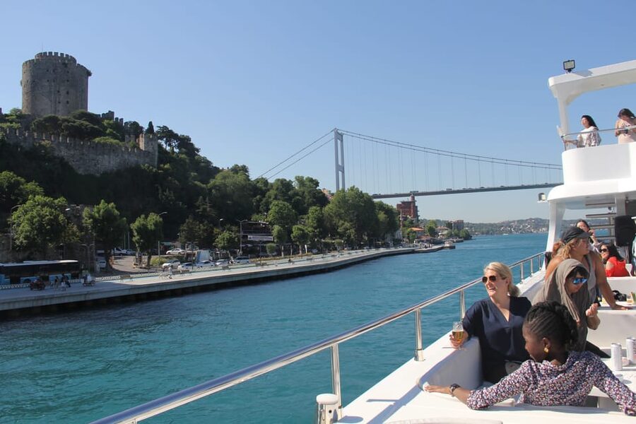 Istanbul: Bosphorus and Black Sea Cruise with Lunch - Key takeaways before you go