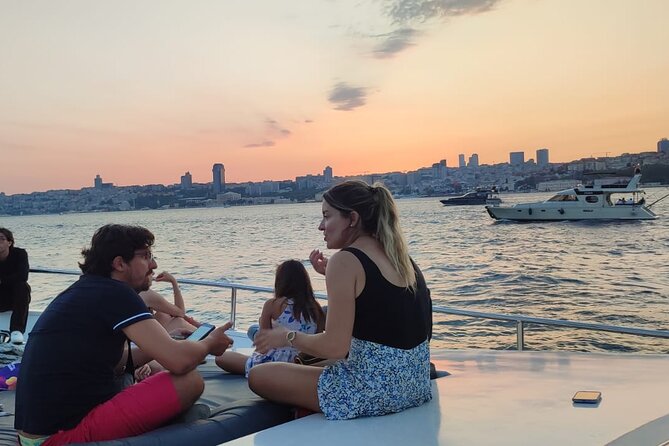 Istanbul Bosphorus Boat Cruise Tour ( MORNİNG or SUNSET ) - Morning or Sunset Bosphorus: what the timing really changes