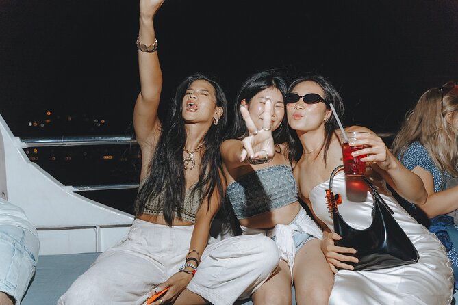 Istanbul Bosphorus Boat Party with Live DJs - Weather Matters on the Water: Plan for a Night That Depends on Conditions