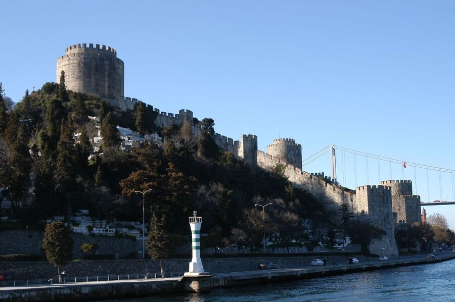 Istanbul: Bosphorus Boat Tour and Two Continents with Lunch - Who this tour fits best