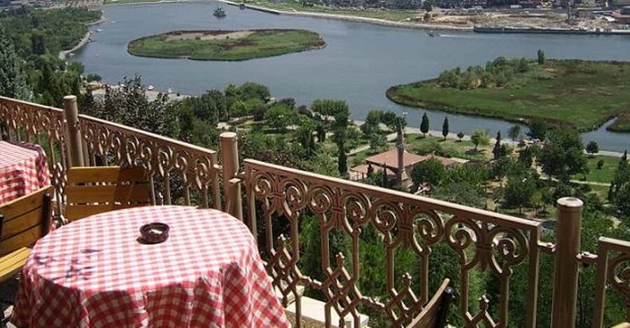 Istanbul: Bosphorus Cruise and Golden Horn Bus Tour - Meeting Outside Marmara Taksim: Plan for Sun, Steps, and Comfort