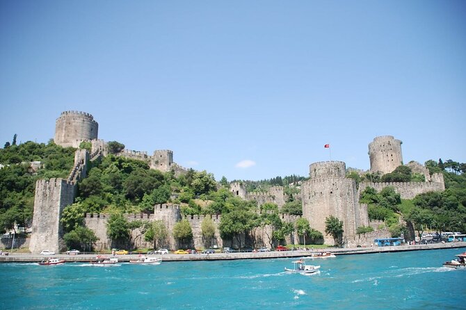Istanbul: Bosphorus Cruise, Bus Tour, Cable Car Ride with Live Guide & Ticket - Eyüp Sultan Mosque and the tomb of Abu Ayyub al-Ansari