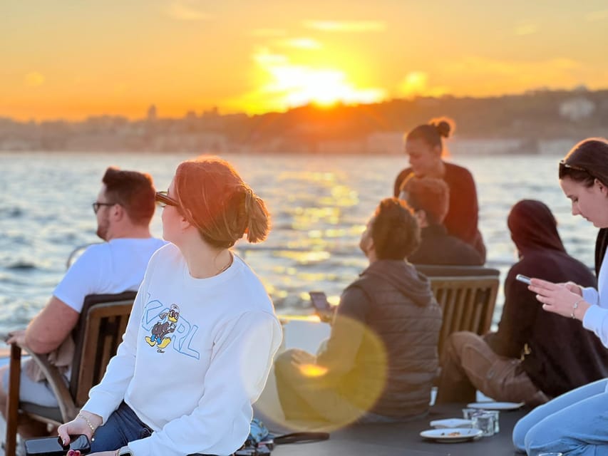 Istanbul: Bosphorus Cruise by Luxury Yacht - Key moments you’ll care about most
