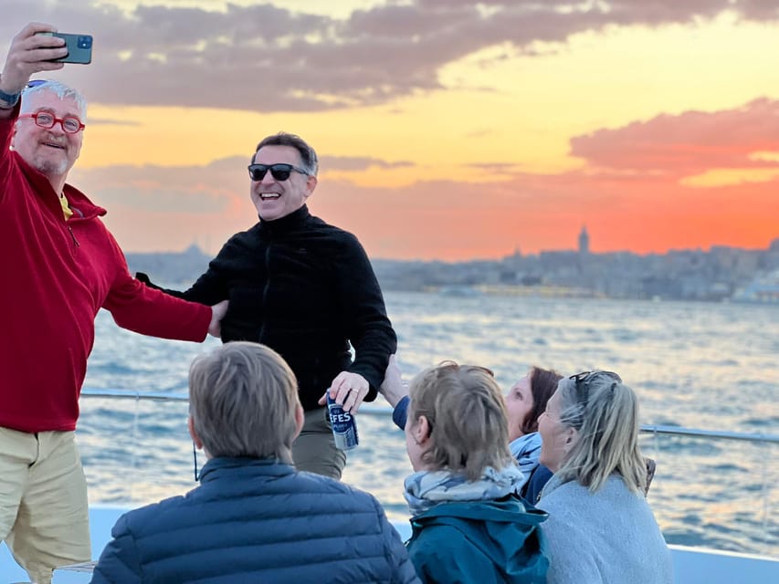 Istanbul: Bosphorus Cruise by Luxury Yacht - Price and value: what $36 buys you for 110 minutes