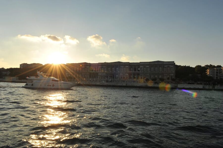Istanbul: Bosphorus Cruise by Luxury Yacht - Galataport and the Maiden’s Tower: Istanbul’s shoreline at full variety