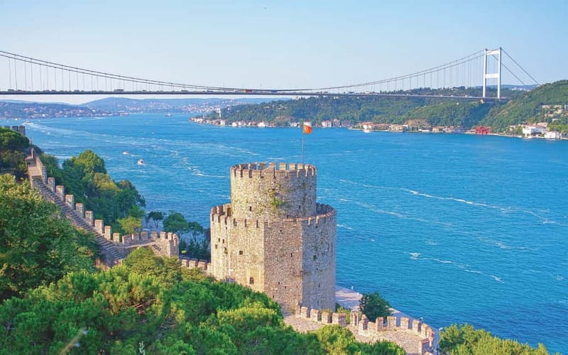 Istanbul: Bosphorus Cruise, Golden Horn, & Pierre Loti Hill - Golden Horn by coach: wooden houses, religions side by side, Roman walls peeking through