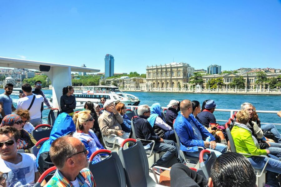 Istanbul: Bosphorus Cruise w/Audio Guide and Sunset Option - Meeting in the Hagia Sophia Area: Finding the Right Pier Fast