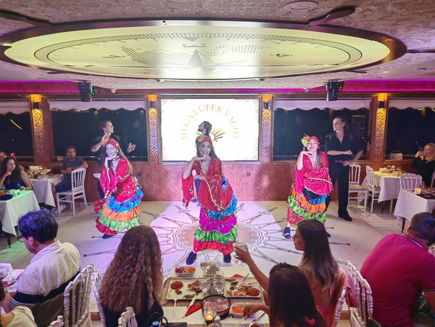 Istanbul: Bosphorus Dinner Cruise & Show with Private Table - Live entertainment: Turkish folk, Latin flamenco, and what to watch for