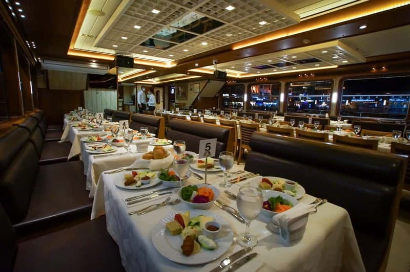 Istanbul: Bosphorus Dinner Cruise & Turkish Night Show - The Boat Experience: Comfort, Service, and the Things You Notice