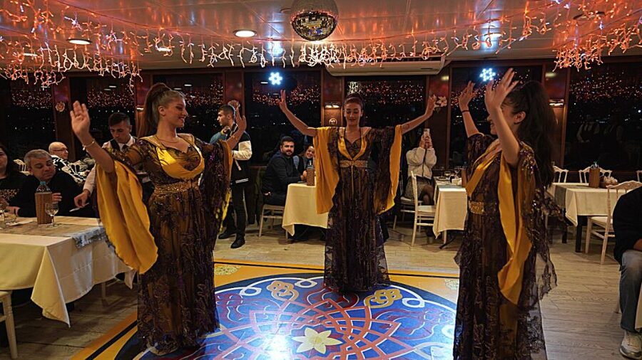 Istanbul: Bosphorus Dinner Cruise with Drinks & Turkish Show - Hotel pickup on the European side: helpful, but time-sensitive