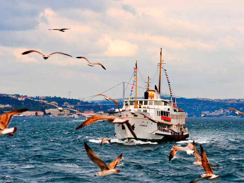 Istanbul: Bosphorus Dinner Cruise with Private Table & Show - Drinks and Value: Coffee, Soft Drinks, and How Alcohol Works