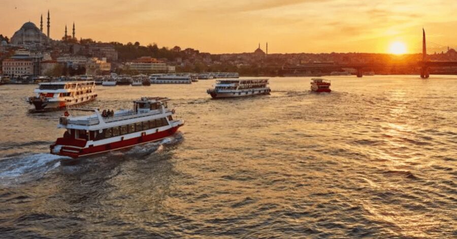 Istanbul: Bosphorus Dinner Cruise with Private Table & Show - Hotel Pickup vs. Harbor Meeting (and Where Things Can Get Messy)