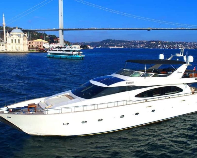 Istanbul: Bosphorus Private Guided Yacht Cruise with Snacks - Private Bosphorus Views From Kuruçeşme Park