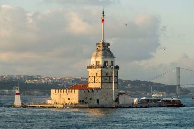 Istanbul Bosphorus Sunset Cruise Tour (Guided) - Crossing to Asia via Fatih Sultan Mehmet Bridge