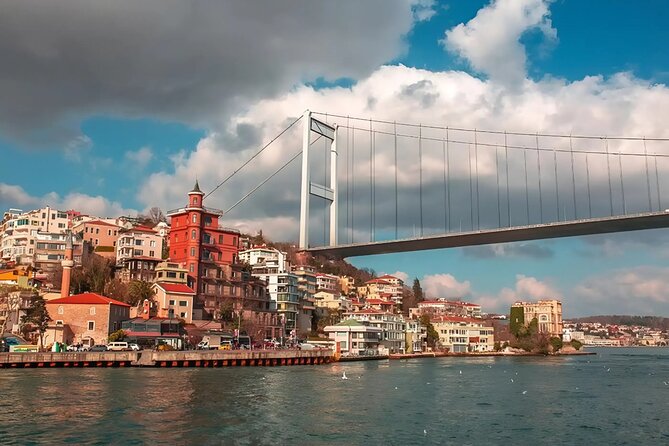 Istanbul Bosphorus Sunset Cruise Tour (Guided) - Topkapı Palace view and the end of the route