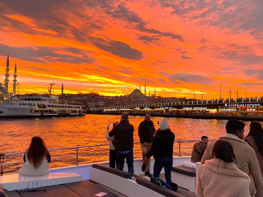 Istanbul: Bosphorus Sunset Yacht Cruise with Live Guide - Who this cruise fits best (and who should skip it)